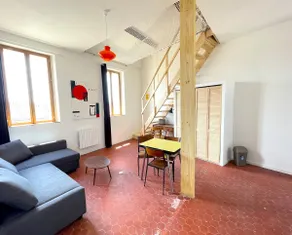 Marseille loft with a view - Image 4