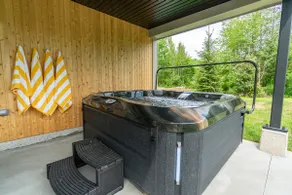 Le Østa |Construction 2024| Hot Tub | Bromont 5 km - Image 2