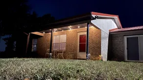 Little Cedar Cottage - Image 2