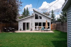 The Beachside Bungalow 3 Bedroom Cottage - Image 2