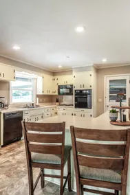 Room to move / 4 Beds Sleeps 8 / 29m to Nash - Image 2