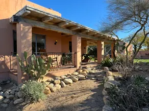 Peaceful Desert Setting - Image 4