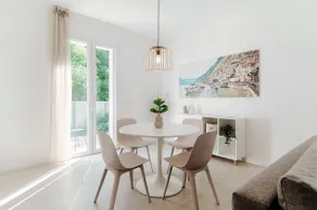 Modern apt just mins from Como center (Argegno) - Image 2