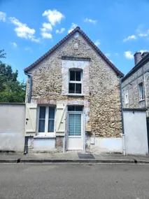 ”La Champenoise” House Near City Center - Image 2