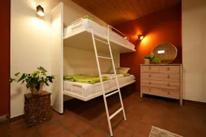 ELAfora: Event house for visions & solidarity - Image 5