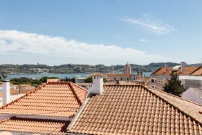 Arco Belém House with Private Garden and Barbecue - Image 2