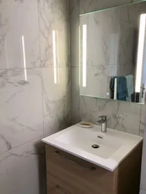 La Canopée des Puces Apartment - Image 3
