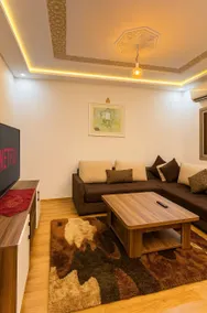 Air-conditioned 2-bedroom apartment, Wi-Fi, Netflix - Image 3