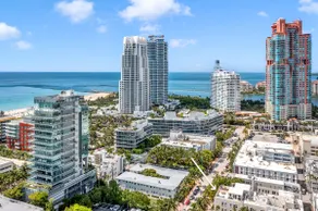 Gorgeous Coastal Ph With Large Private Terrace - Image 2