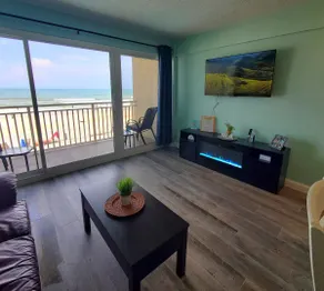 Oceanfront Oasis 1 BR | Beachfront Balcony & Pool - Image 5