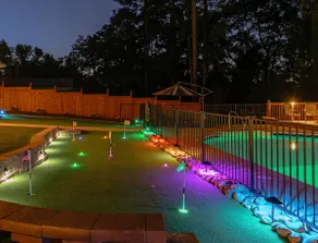 Large and Lux - Pool/Putting Green/Luxury Baths - Image 3