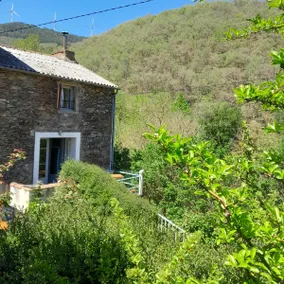 ”La Petite Maison” Brusque, South Aveyron - Image 2