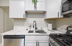 Parkside Gem: Lux & Spacious-Historic Druid Hill - Image 4