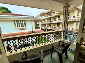 Sweet Retreat - Chic 2BHK • Bathtub + Beach Drive - Image 4