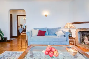 Entire 2 bedroom classic SF home - Image 3