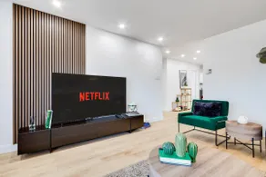 Bright & Large 3Br | Spa | Park View | Netflix - Image 4