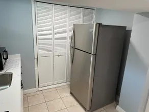 Cozy Apartment Minutes from NYC - Image 4