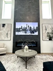 Modern & Spacious 5-Bedroom Retreat - Image 5