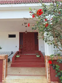 Villa 50 m from the beach and 15 minutes from the city center - Image 4