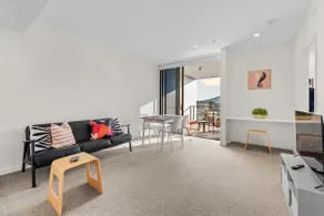 Captivating Convenience! 1Bed/1Bath/1Car/Views - Image 4