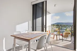 Captivating Convenience! 1Bed/1Bath/1Car/Views - Image 5