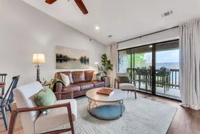 Renovated Condo, Table Rock Lake - Image 3