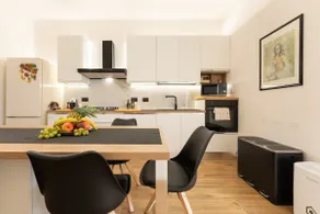 Charming Apt near Carmignano with Parking - Image 4