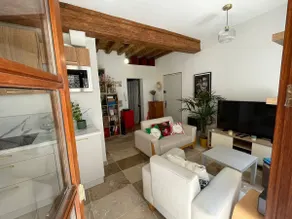 Cozy ground floor in the city center with inner courtyard - Image 4