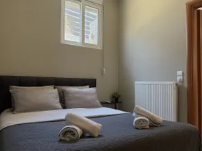 Hillview Apartments Chalkis - Image 3