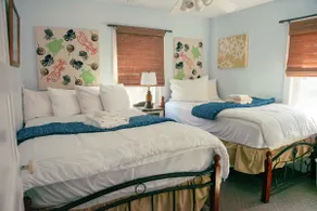 1 Block from Beach – Stylish 2-BR Loft Apartment - Image 4