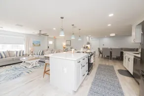 Family Friendly Home w/ Heated Pool - Walk 2 Beach - Image 4