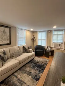 Cute and Cozy Apt Near Historic Downtown Sanford - Image 5