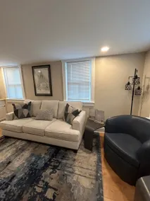 Cute and Cozy Apt Near Historic Downtown Sanford - Image 2