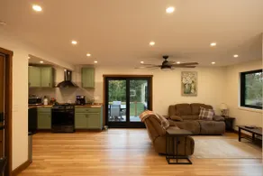 Tulip Tree Ridge Guesthouse - Image 4