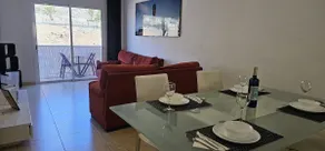 Apartment with pool near the sea - Image 2