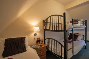 Alpaca Cottage - Alton Towers - Image 4