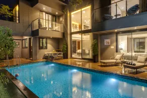 Lindsay Manor VaNa 4BHK Private Pool 1KM Beach - Image 2
