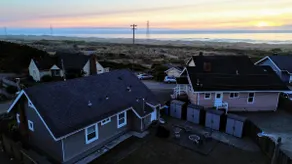 Sunset Getaway~Ocean Views - Image 4
