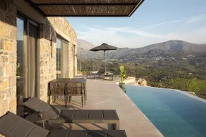 Neromai Cave Luxury Villas - Image 4