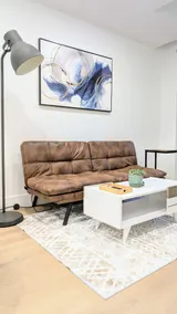 5minDowntown\2BD Suite\Private Patio\Central&Safe - Image 5