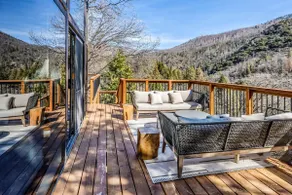 A House in the Mountains - Epic Views & Modern - Image 2