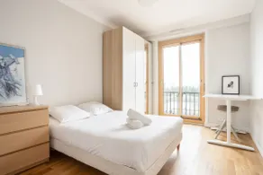 Center - Large T3 with breathtaking Loire views - Image 4