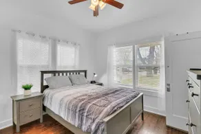 Historic Home Near Downtown - 2 Queens 2 Twins - Image 2