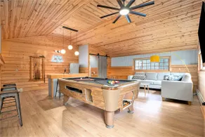 Sapphire Shores: Lakefront W/Hot Tub & Fireplace - Image 4