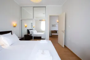 Chrisanto townhouse - Image 3
