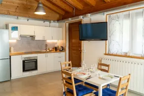 van gogh apartment - Image 5