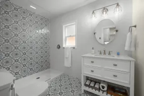 Charming Snohomish Cottage - Image 5