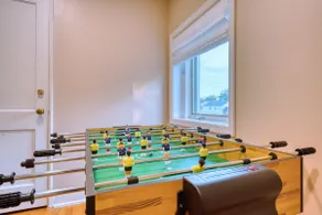 Stylish 3bd/2.5ba - 4 beds |Patio|BBQ|Pool table - Image 3