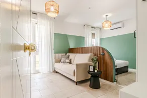 Japan Apartment Port Area with Balcony and Jacuzzi - Image 4