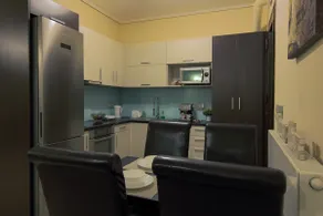 Vari Garden Guest House - Image 4
